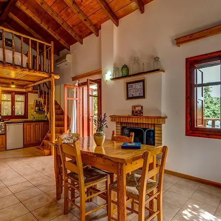 Летний дом Manoli's House Douliana