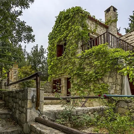 Casa di campagna Manoli's House